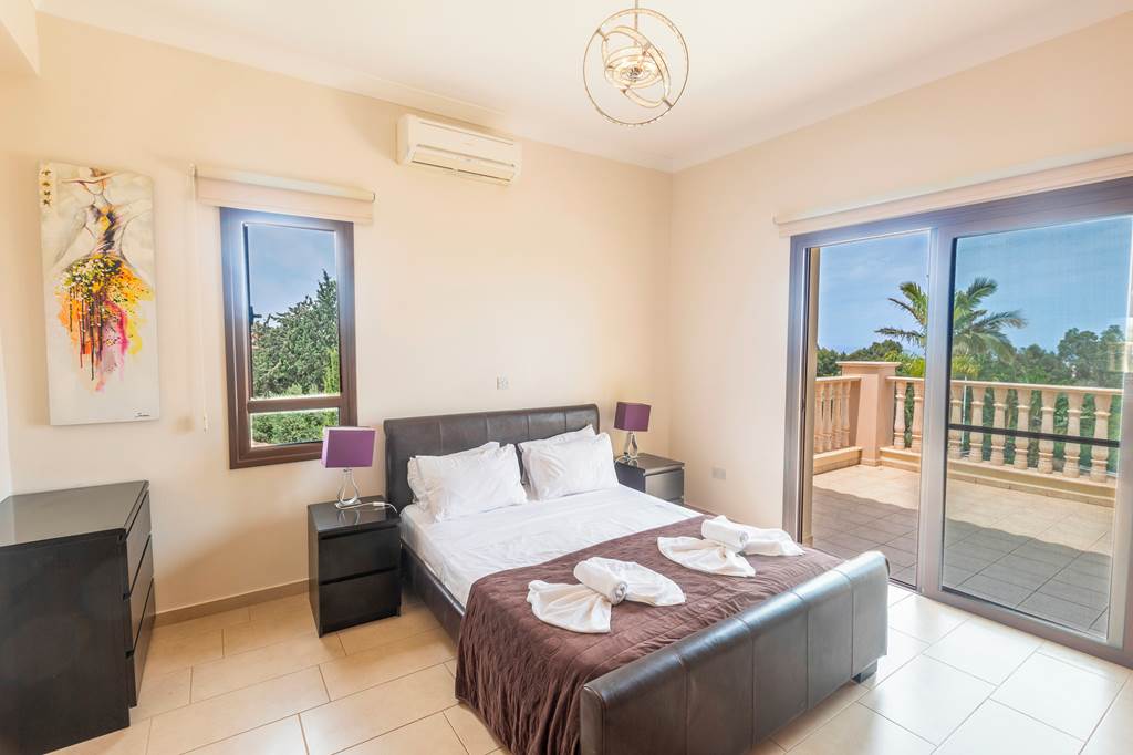 LCA_87434_Villa_Protaras_Holiday_7_0324_08.jpg
