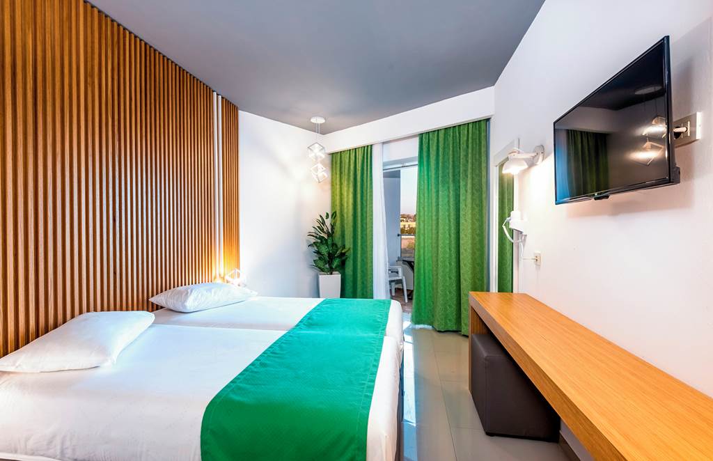 KGS_71865_Hotel_Zeus_1119_03.jpg