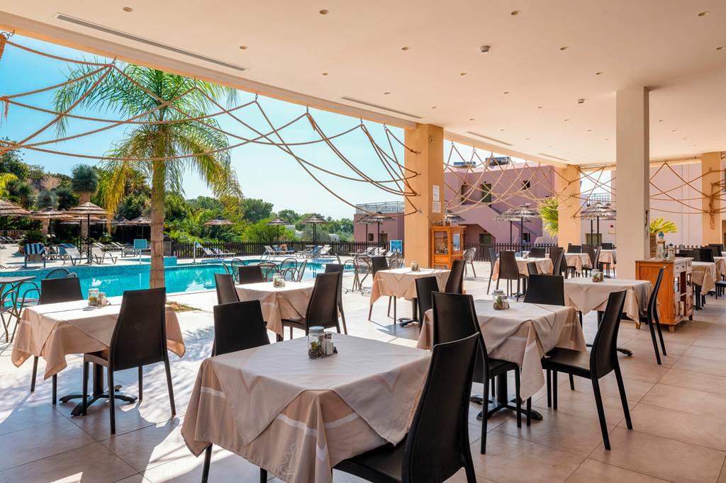 RHO_73534_Finas_Hotel_0123_22.jpg
