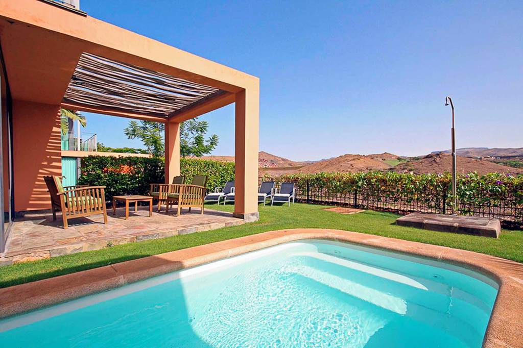 LPA_85280_SV_Villa_Los_Lagos_13_0323_01.jpg