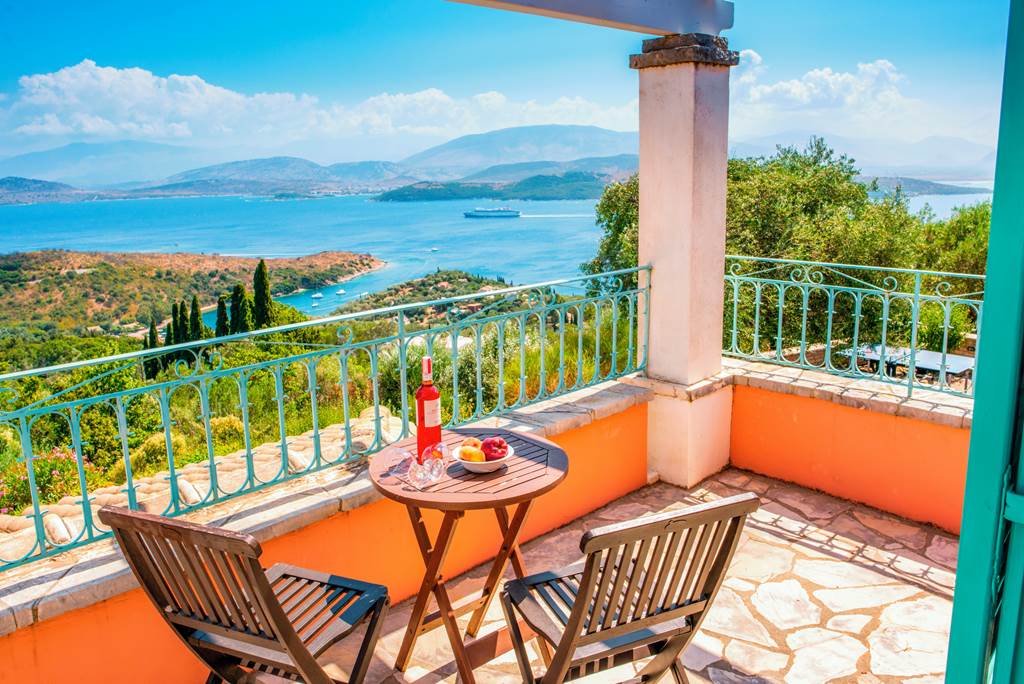 CFU_83474_Villa_Aloni_Suites_0122_06.jpg