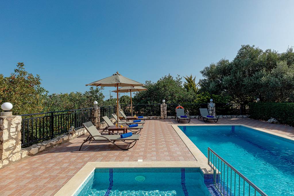 HER_86613_Villa_Nefeli_1123_04.jpg