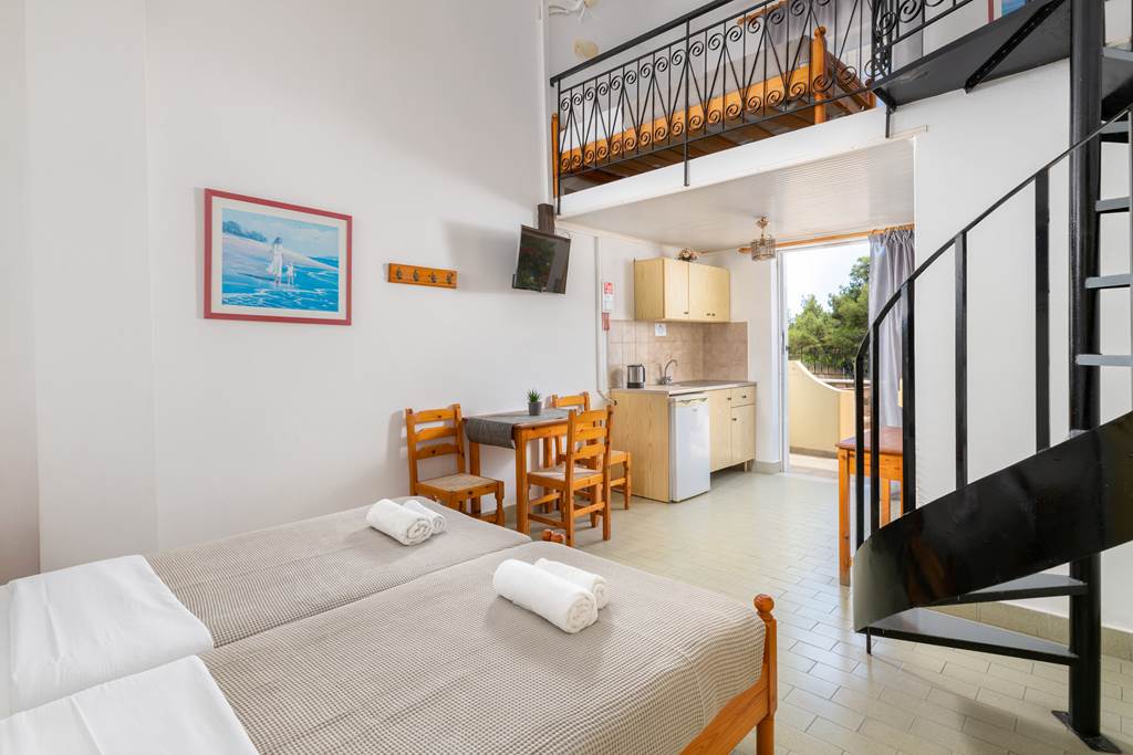 RHO_71417_Pefkos_View_Apartments_0222_09.jpg