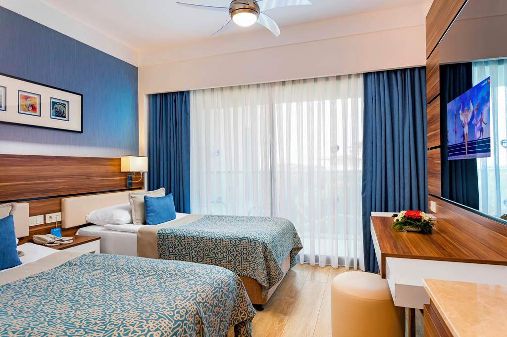 AYT_83311_Limak_Atlantis_Deluxe_Hotel_and_Resort_1021_53.jpg