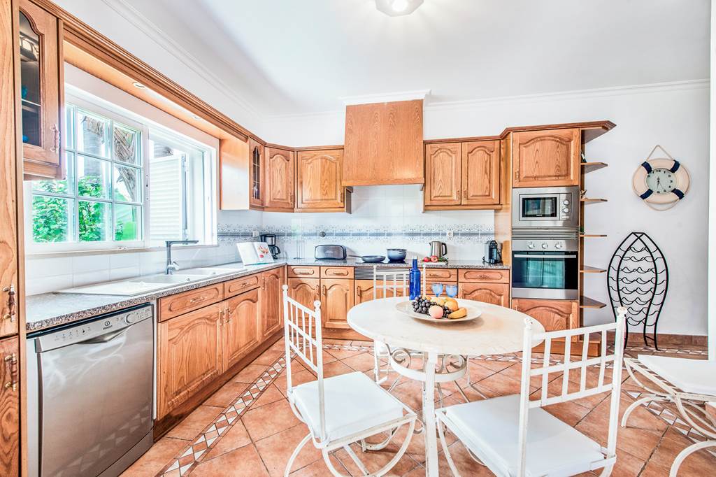FAO_86640_Villa_Rosaline_Vista_1223_09.jpg