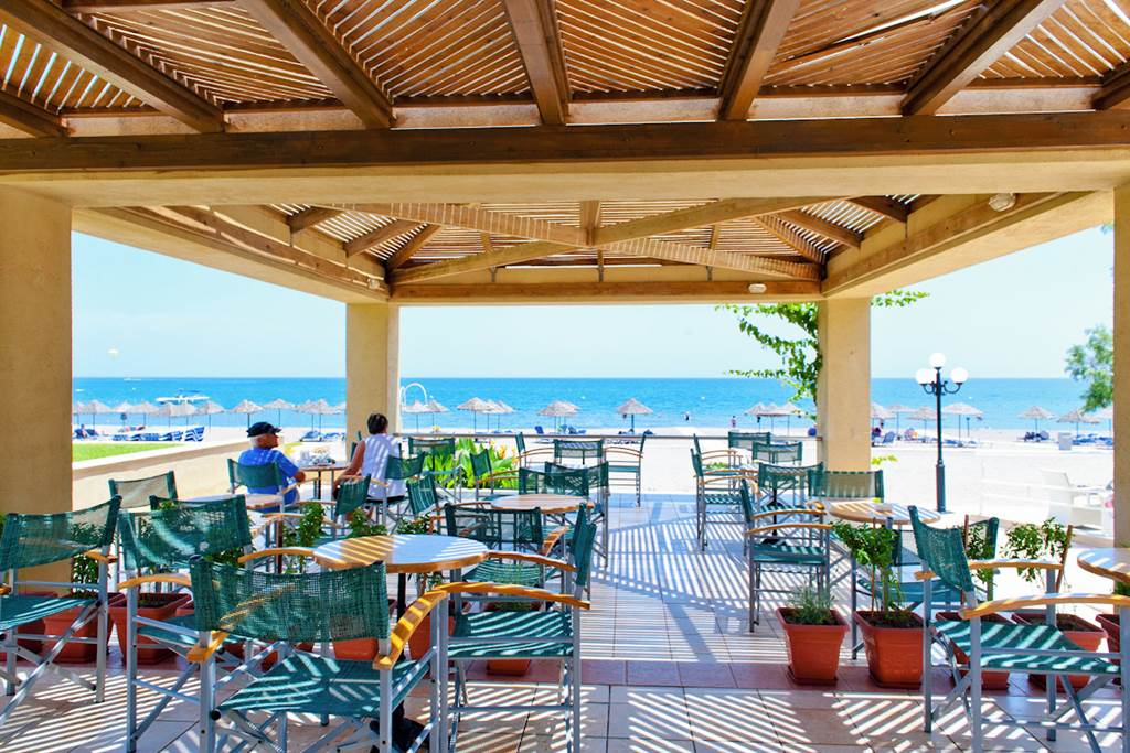 RHO_83418_Blue_Sea_Beach_Resort_1221_07.jpg