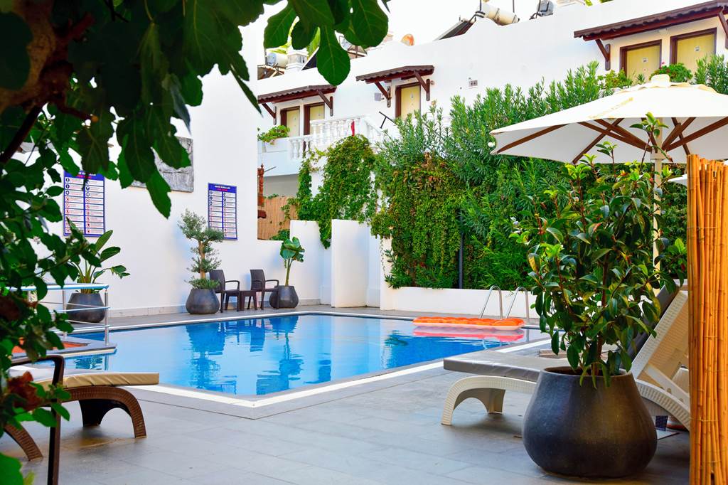 BJV_73404_Manuela_Hotel_1123_02.jpg