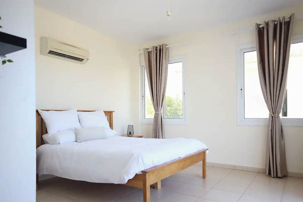 PFO_88917_Z&X_Holiday_Villas_-_Villa_Prengos_7_0125_10.jpg