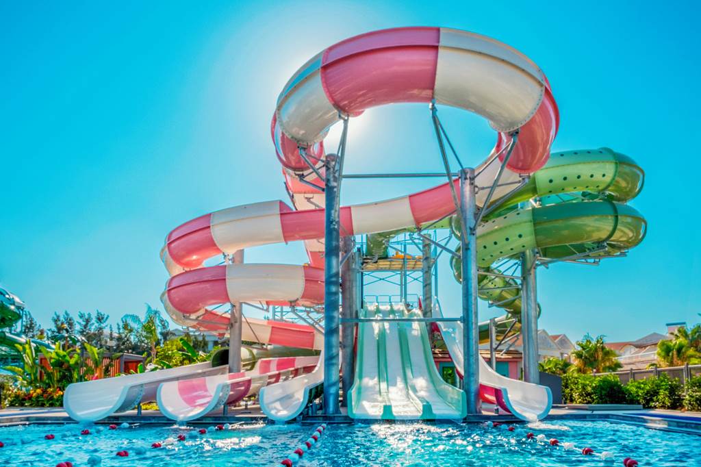 AYT_83315_Liu_Resorts_1121_07.jpg