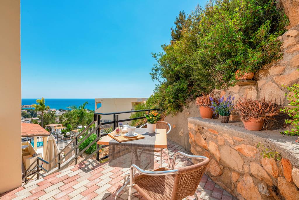 RHO_71417_Pefkos_View_Apartments_0222_06.jpg