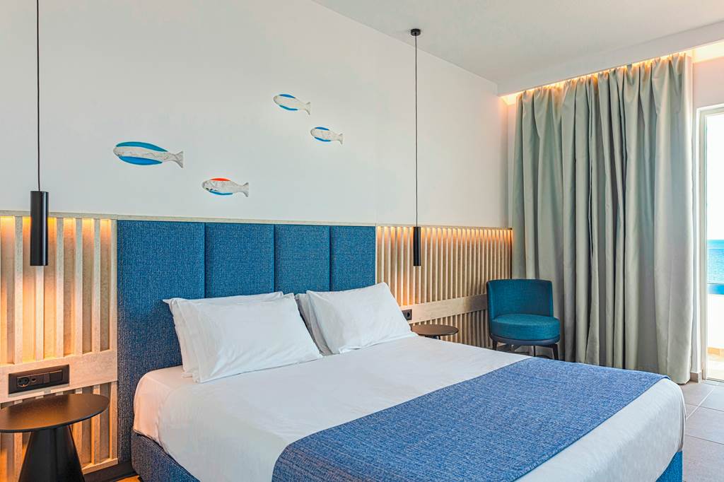 RHO_83418_Blue_Sea_Beach_Resort_1222_20.jpg