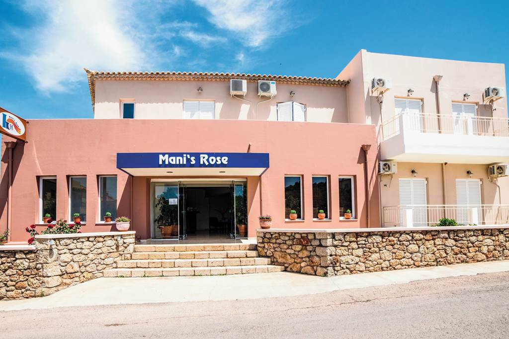 KLX_81349_Manis_Rose_1019_01.jpg