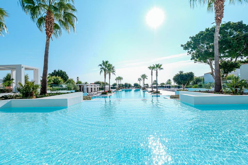 RHO_82099_Grecotel_LUX_ME_Dama_Dama_0524_34.jpg