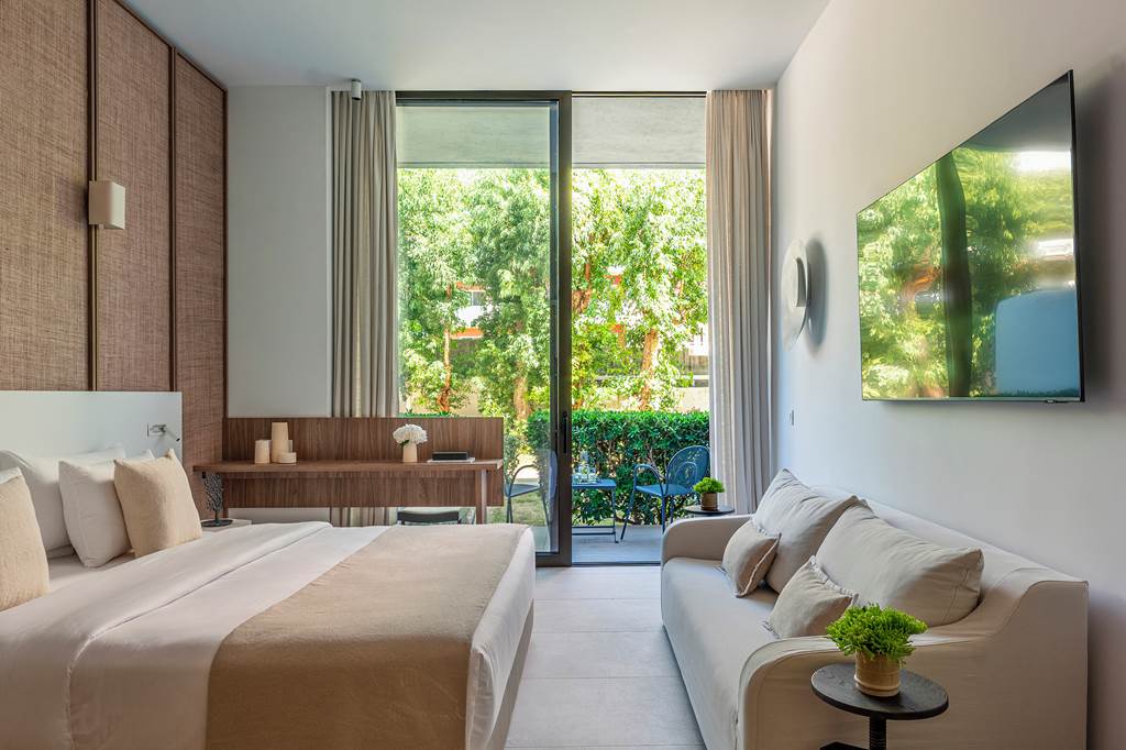 RHO_82099_Grecotel_LUX_ME_Dama_Dama_0524_06.jpg