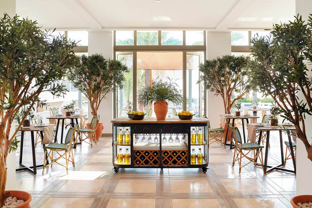 RHO_82099_Grecotel_LUX_ME_Rhodos_0120_19.jpg