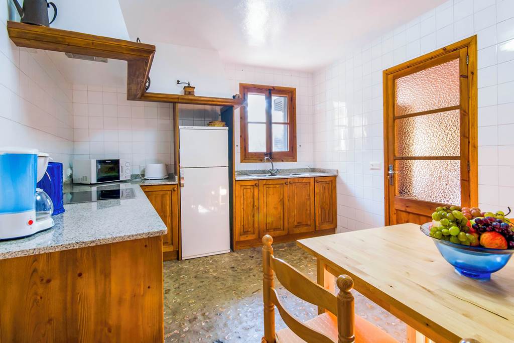 PMI_84284_Villa_Camp_Redo_0922_09.jpg