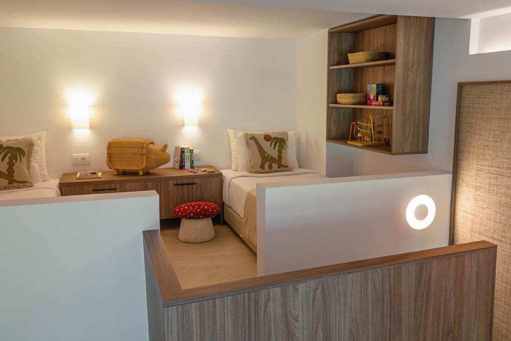 RHO_82099_Grecotel_LUX_ME_Dama_Dama_0524_05.jpg