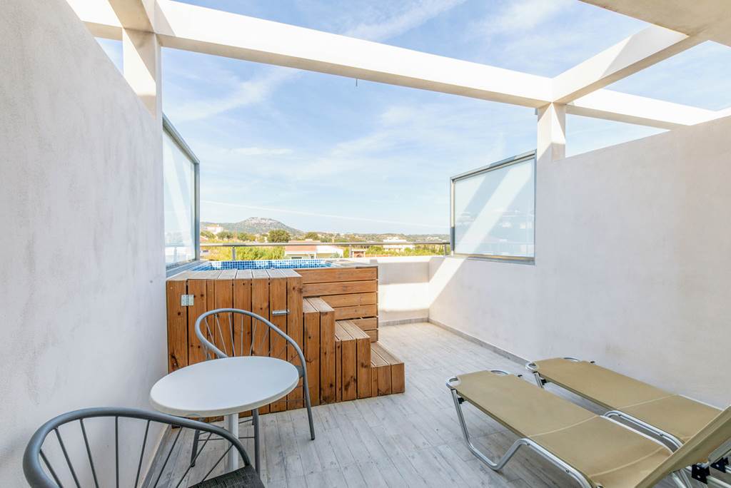 RHO_69636_Venezia_Resort_Hotel_1120_01.jpg