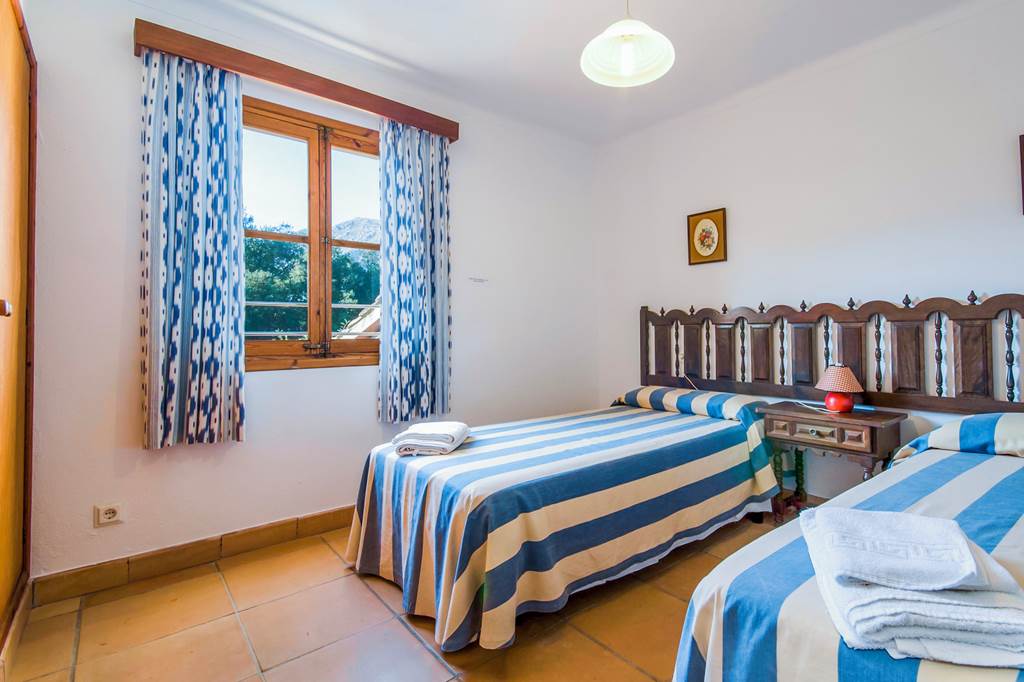 PMI_84284_Villa_Camp_Redo_0922_10.jpg