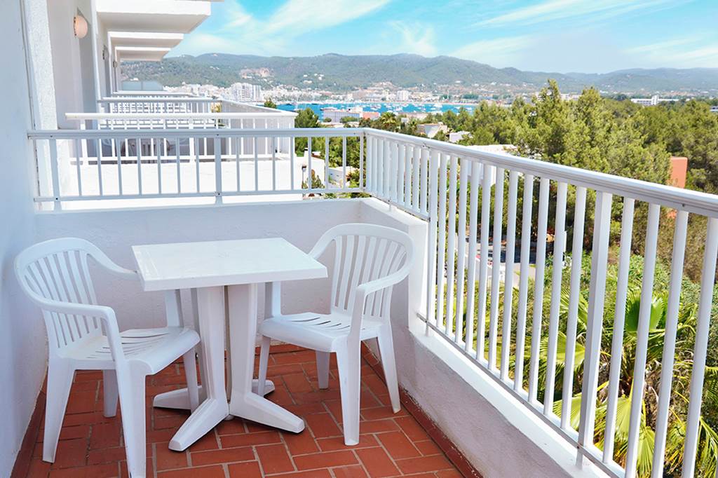 IBZ_75030_Aparthotel_Vibra_Monterrey_0423_18.jpg