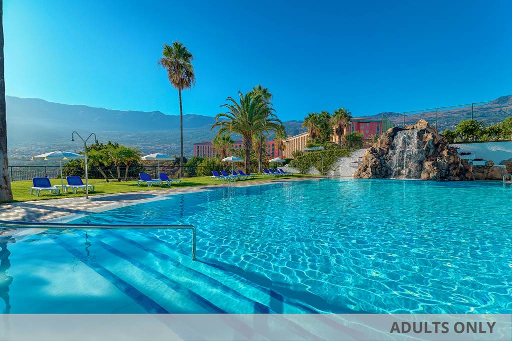 TFS_86642_Las_Aguilas_Tenerife_Affiliated_by_Meli_1123_02.jpg