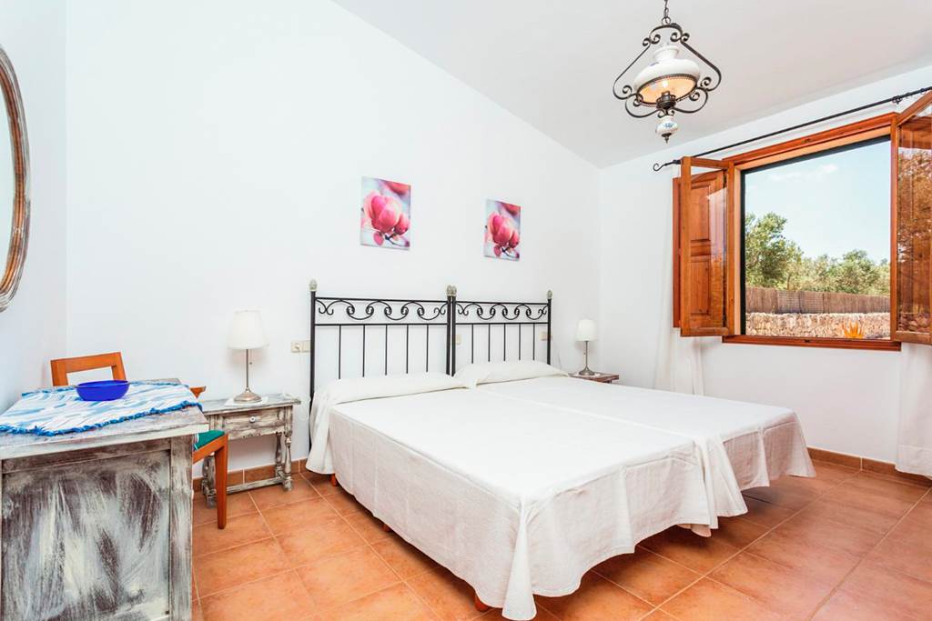 PMI_84095_Villa_Ignaci_0822_04.jpg