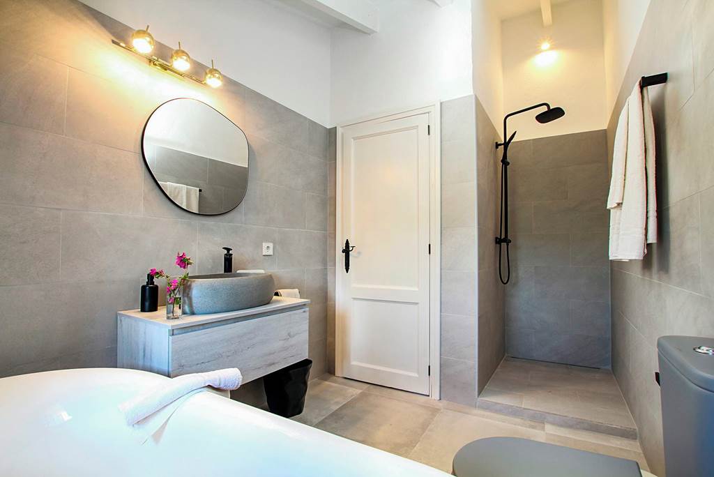 PMI_84181_Villa_Crever_0922_11.jpg