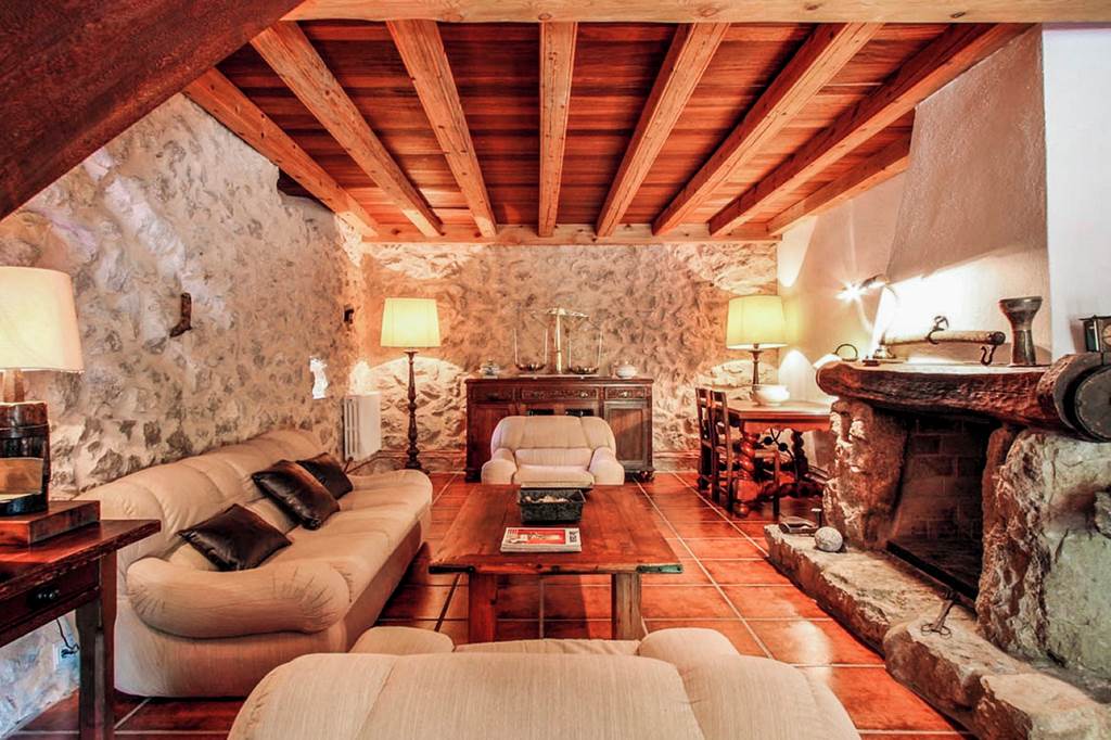 PMI_84178_Villa_Guillo_0922_05.jpg