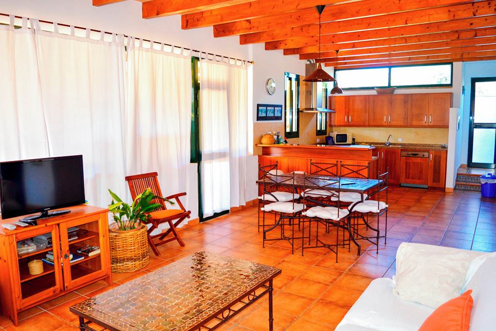 PMI_81781_Casa_Dos_1219_01.jpg