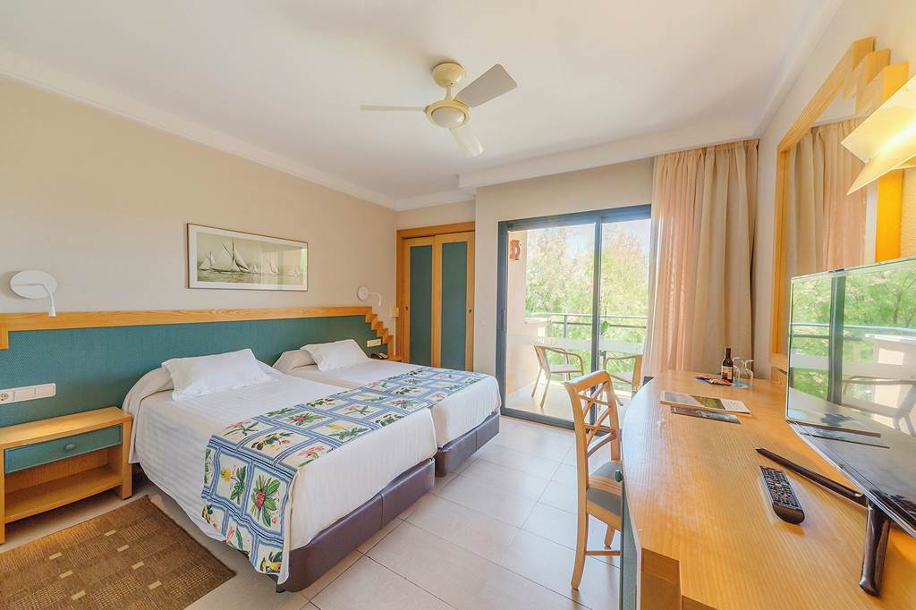 PMI_69577_PortBlue_Club_Pollentia_Resort_0823_19.jpg