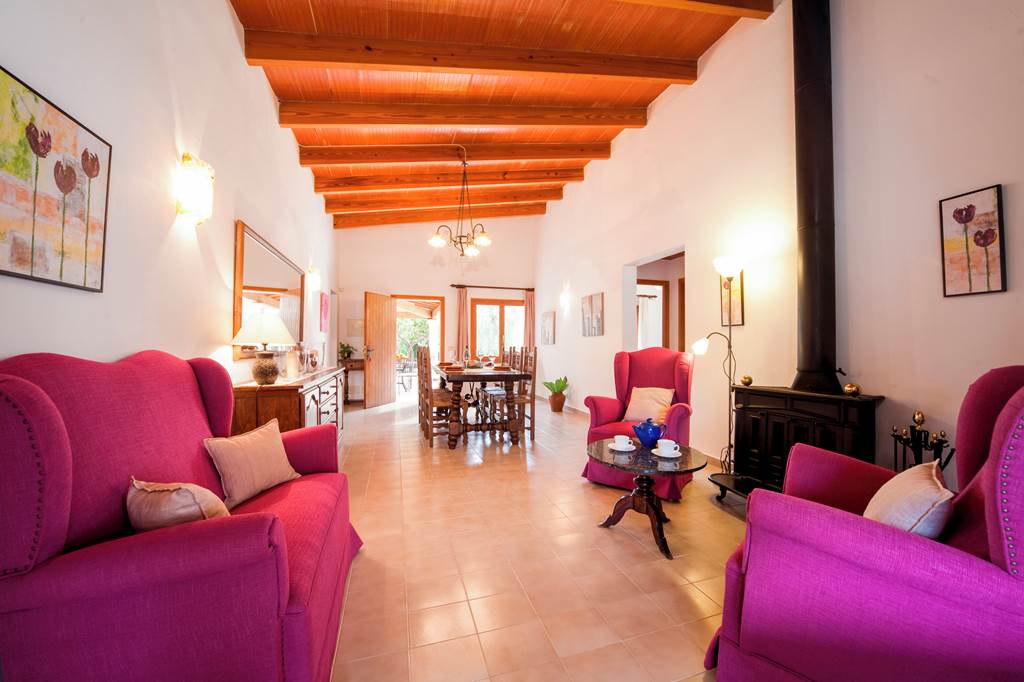 PMI_81774_Villa_Can_Cuxach_1219_08.jpg