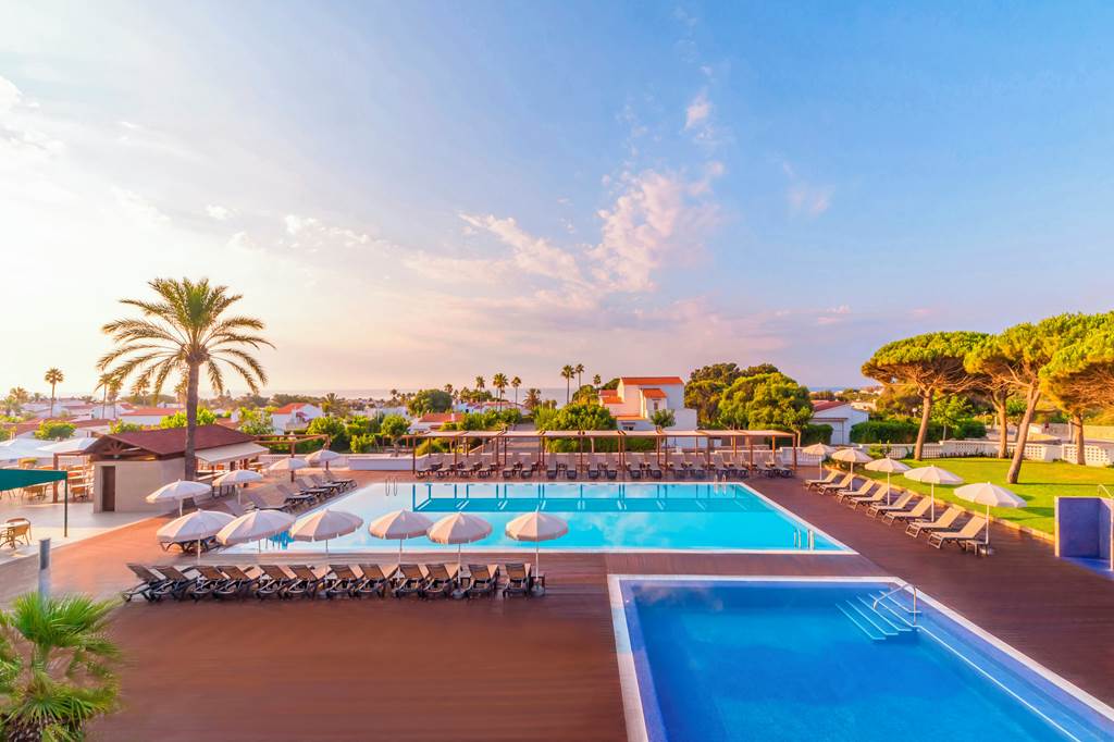 MAH_70334_Alua_Illa_de_Menorca_0721_02.jpg