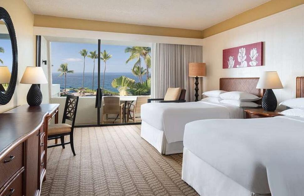 The-Outrigger-Kona-Resort-Spa-4.jpg