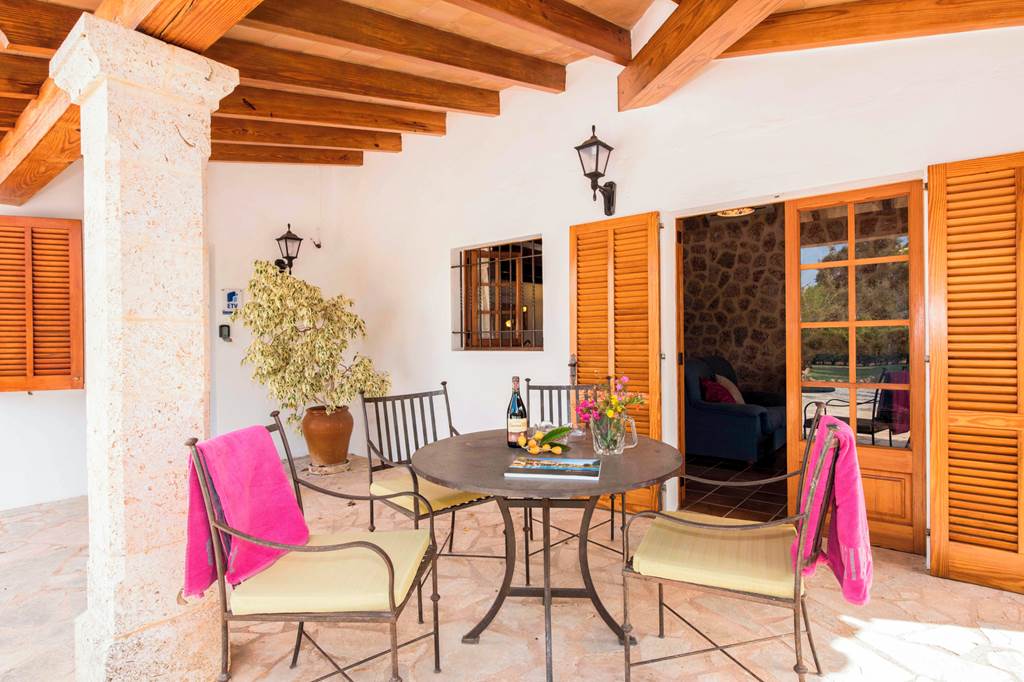 PMI_81774_Villa_Can_Cuxach_1219_09.jpg
