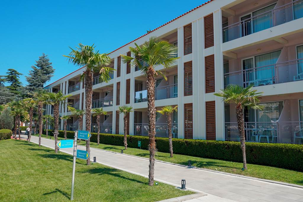 BOJ_86316_DIT_Evrika_Beach_Club_Hotel_1023_07.jpg