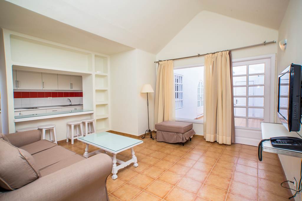 ACE_74971_Las_Gaviotas_Apartments_1018_06.jpg