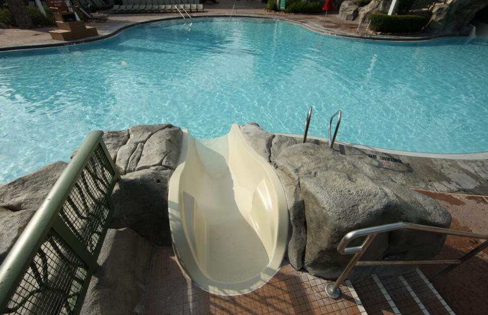 Disneys-Saratoga-Springs-Resort-Spa-8.jpg