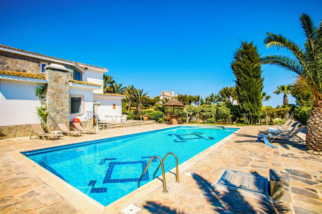 LCA_84689_Villa_Maseri_1222_02.jpg