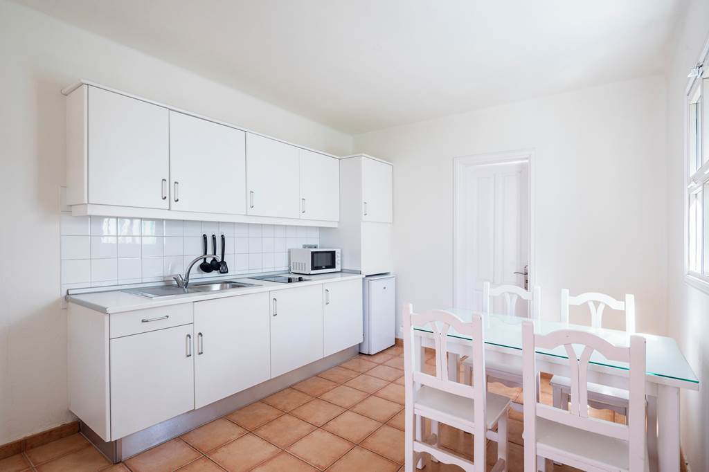 ACE_74971_Las_Gaviotas_Apartments_THe_Home_Collection_Formerly_THe_Las_Gaviotas_Apartments_1222_04.jpg
