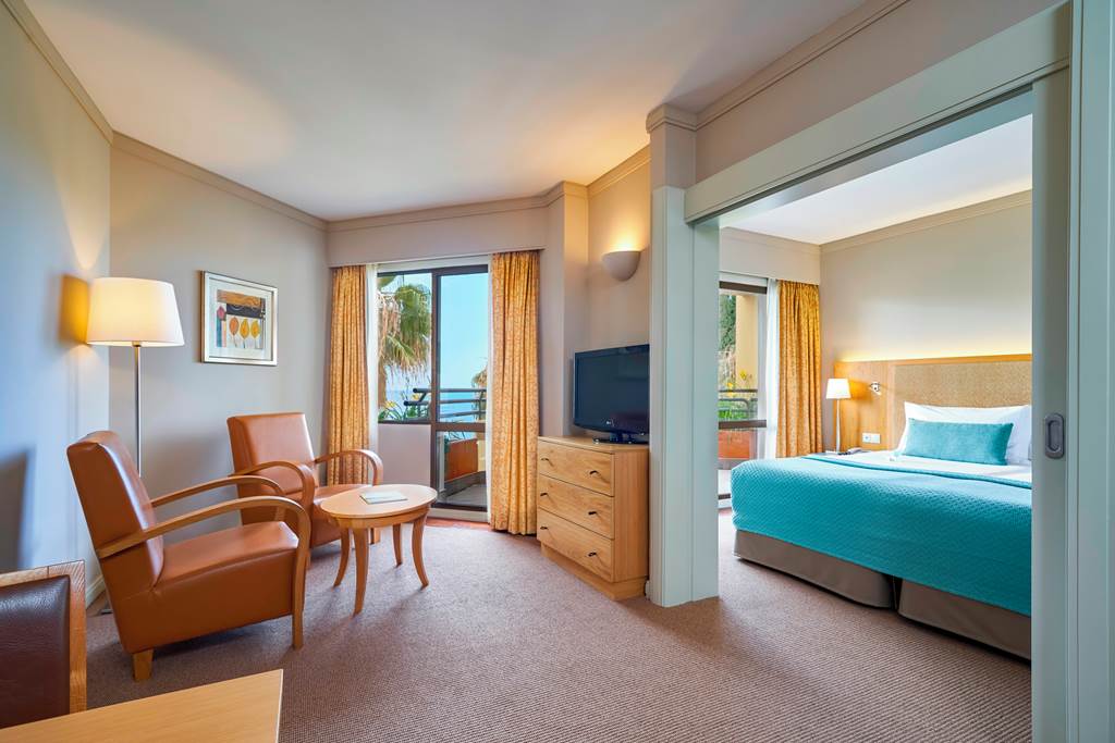 FNC_81027_Suite_Hotel_Eden_Mar_0919_17.jpg