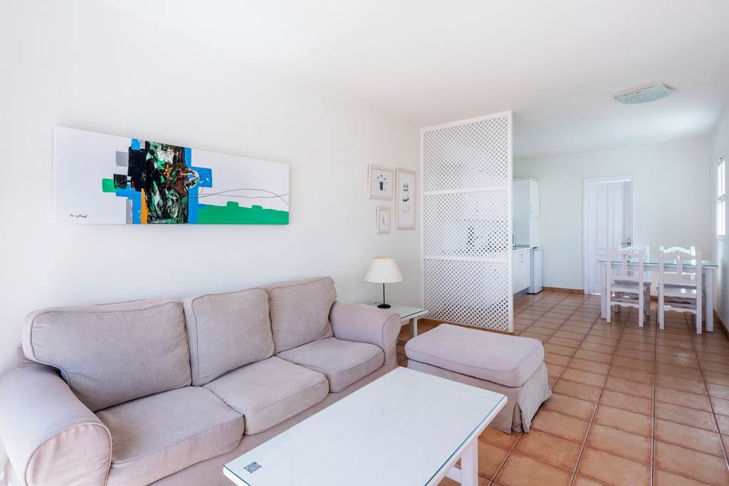 ACE_74971_Las_Gaviotas_Apartments_THe_Home_Collection_Formerly_THe_Las_Gaviotas_Apartments_1222_03.jpg