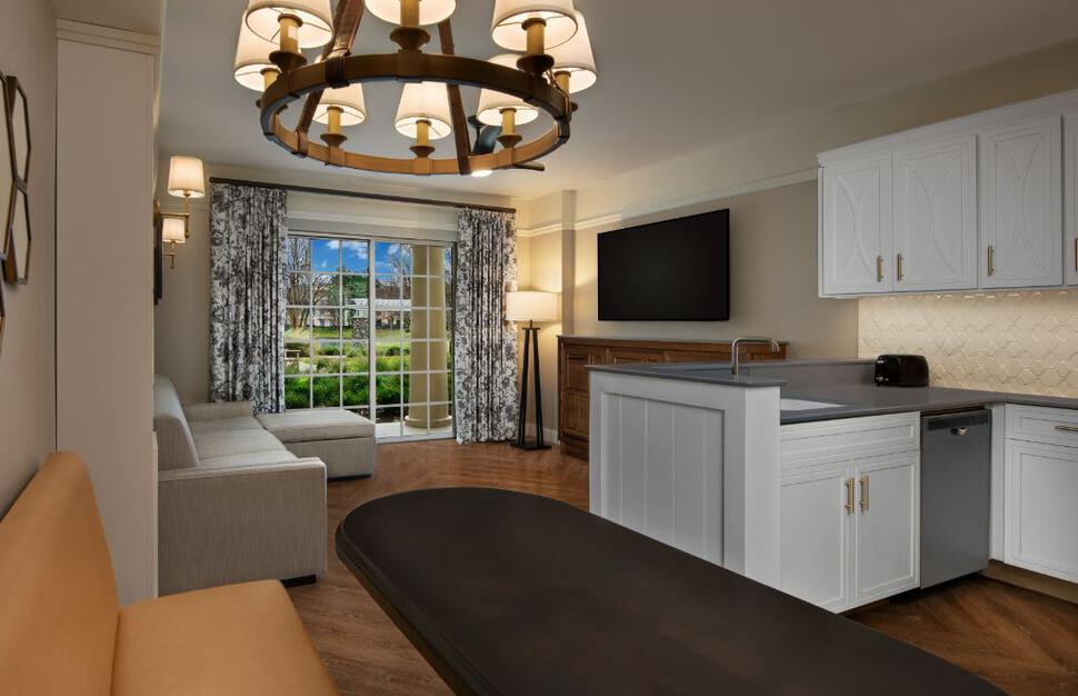 Disneys-Saratoga-Springs-Resort-Spa-17.jpg