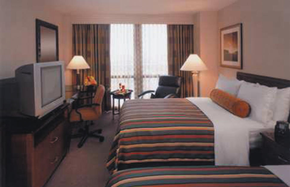 Hilton-Chicago-O-Hare-Airport-1.jpg