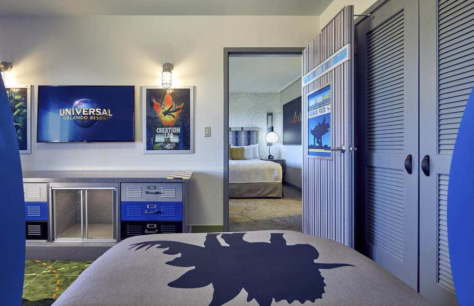 Loews-Royal-Pacific-Resort-at-Universal-Orlando-12.jpg