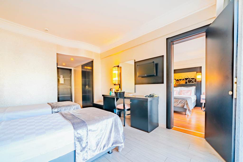 DLM_81213_Ideal_Prime_Beach_Hotel_0124_01.jpg