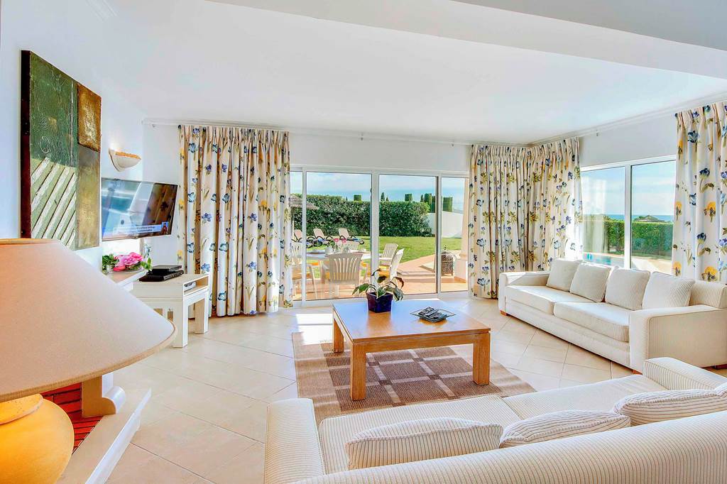 FAO_75166_Villa_Beatrice_0323_04.jpg