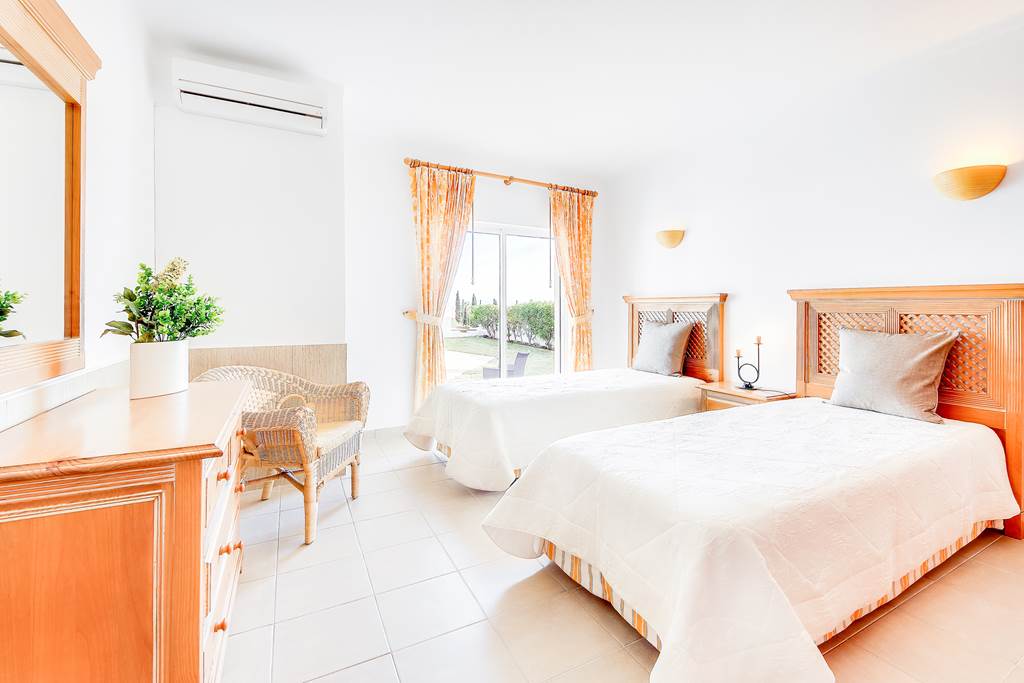FAO_75166_Villa_Beatrice_0417_16.jpg