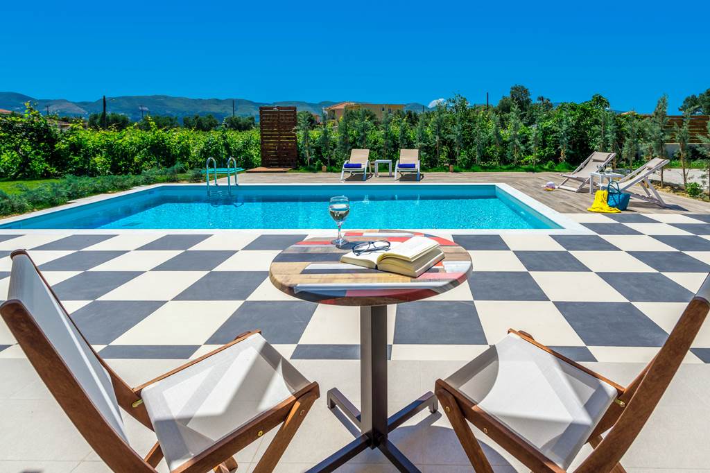 ZTH_86292_Villa_Vigneto_1023_01.jpg