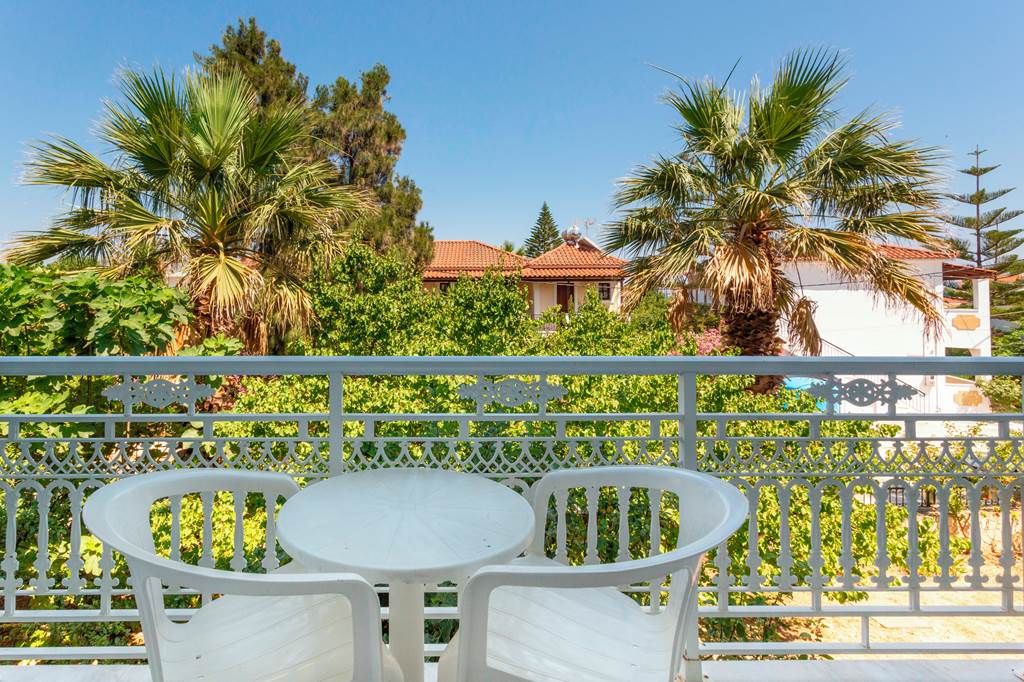 ZTH_78386_Sunshine_Hotel_0719_08.jpg