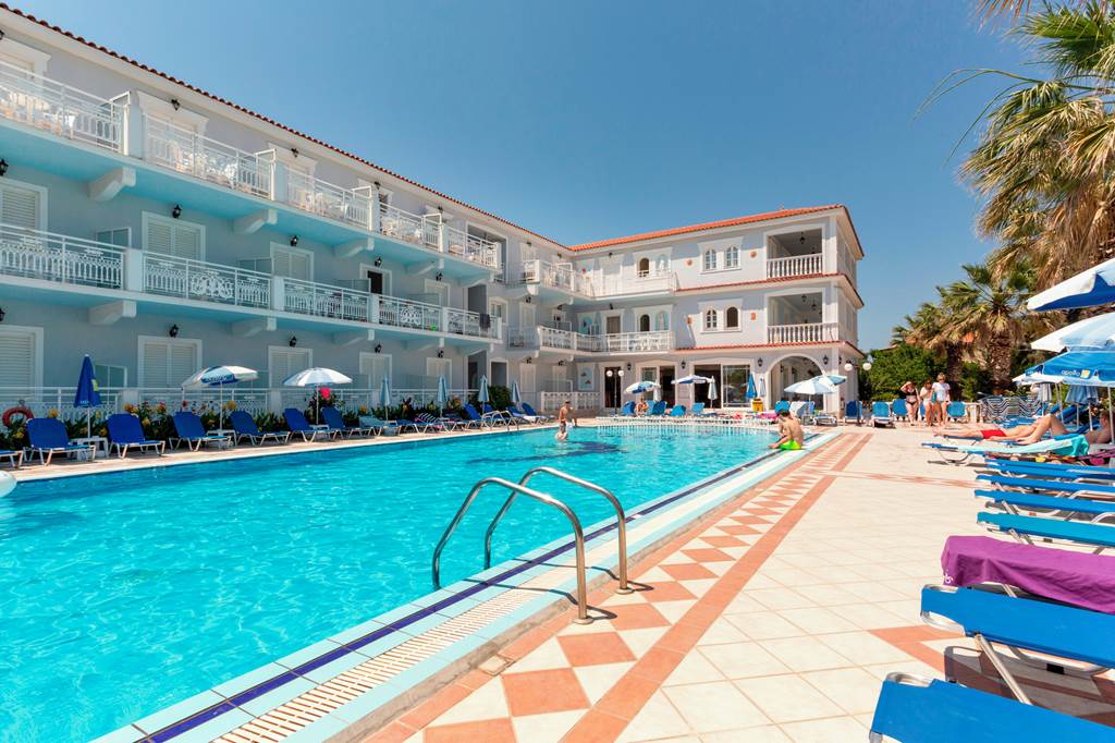 ZTH_78386_Sunshine_Hotel_0719_04.jpg
